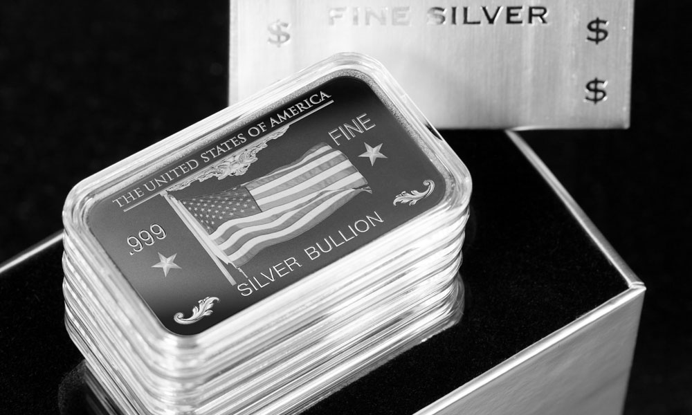 Personalized Memorial Bar; American Flag flying on a flagpole - Back View, .999 Fine Silver Bullion